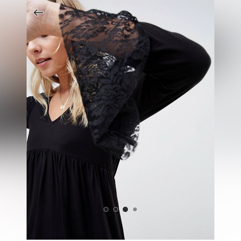 V neck swing A-line dress with flared lace cuffs in black